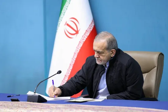 دستور پزشکیان به وزیر خارجه برای بررسی مذاکره مشروط با آمریکا