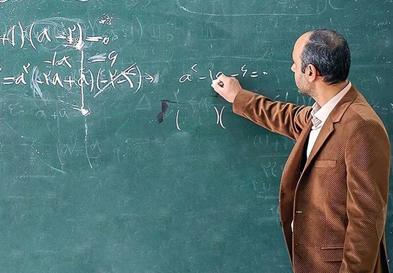 ضرورت تعیین&zwnj;تکلیف وضعیت استخدامی معلمان غیررسمی