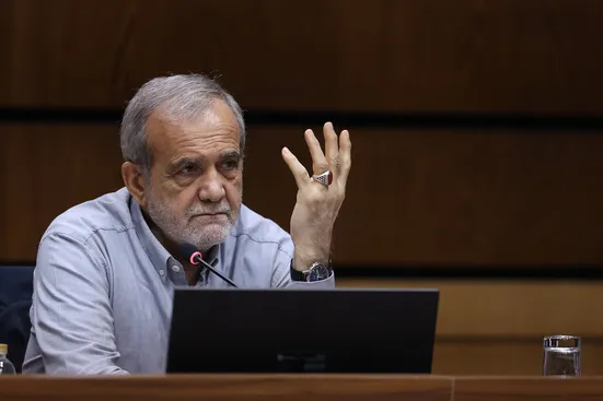 محافل مرتبط با جناح منتظرالحکومه علیه پزشکیان تبلیغ می&zwnj;کنند