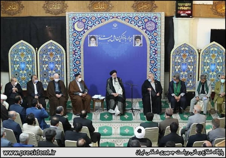 دیدار ابراهیم رئیسی با ذاکرین اهل بیت (ع)