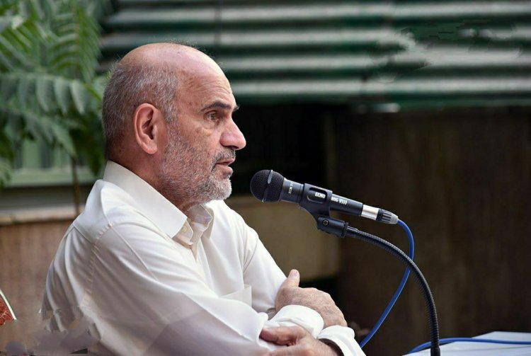 فارغالتحصیلان دانشگاهها را مجانی تقدیم کشورهایی میکنید که به آنها استکبار جهانی میگویید