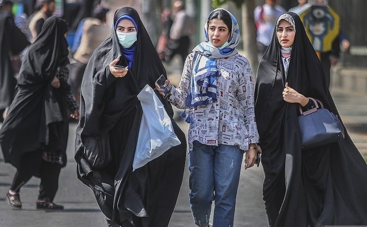 مهراد هیدن رپر، الگوی حجاب شد!+عکس