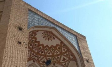 آسیب به پل خواجو اصفهان با نارنجک دستی