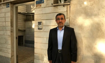 احمدی‌نژاد: دلم پر از عشق به همه مردم ایران است، قطعا کوتاهی نخواهم کرد شرایط کشور ویژه است