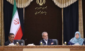 دیدار اعضای مجمع عمومی جبهه اصلاحات ایران با رئیس‌جمهور منتخب