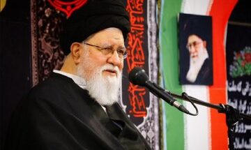 علم‌الهدی: اگر مردم فتنه‌شناسی را فراموش کنند دشمن، با فتنه نظام اسلامی را براندازی می‌‌کند